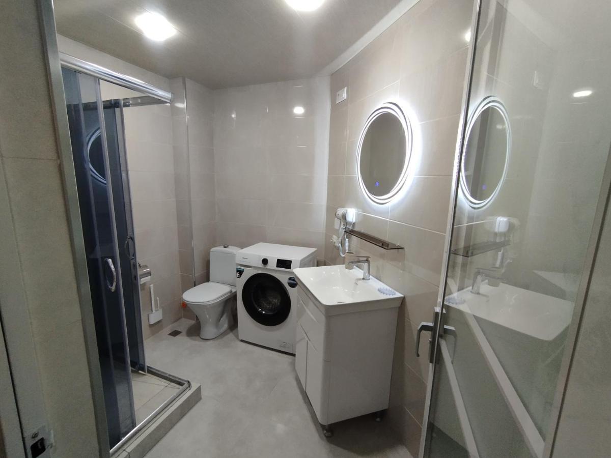 House Number 1 In Kutaisi 아파트 외부 사진