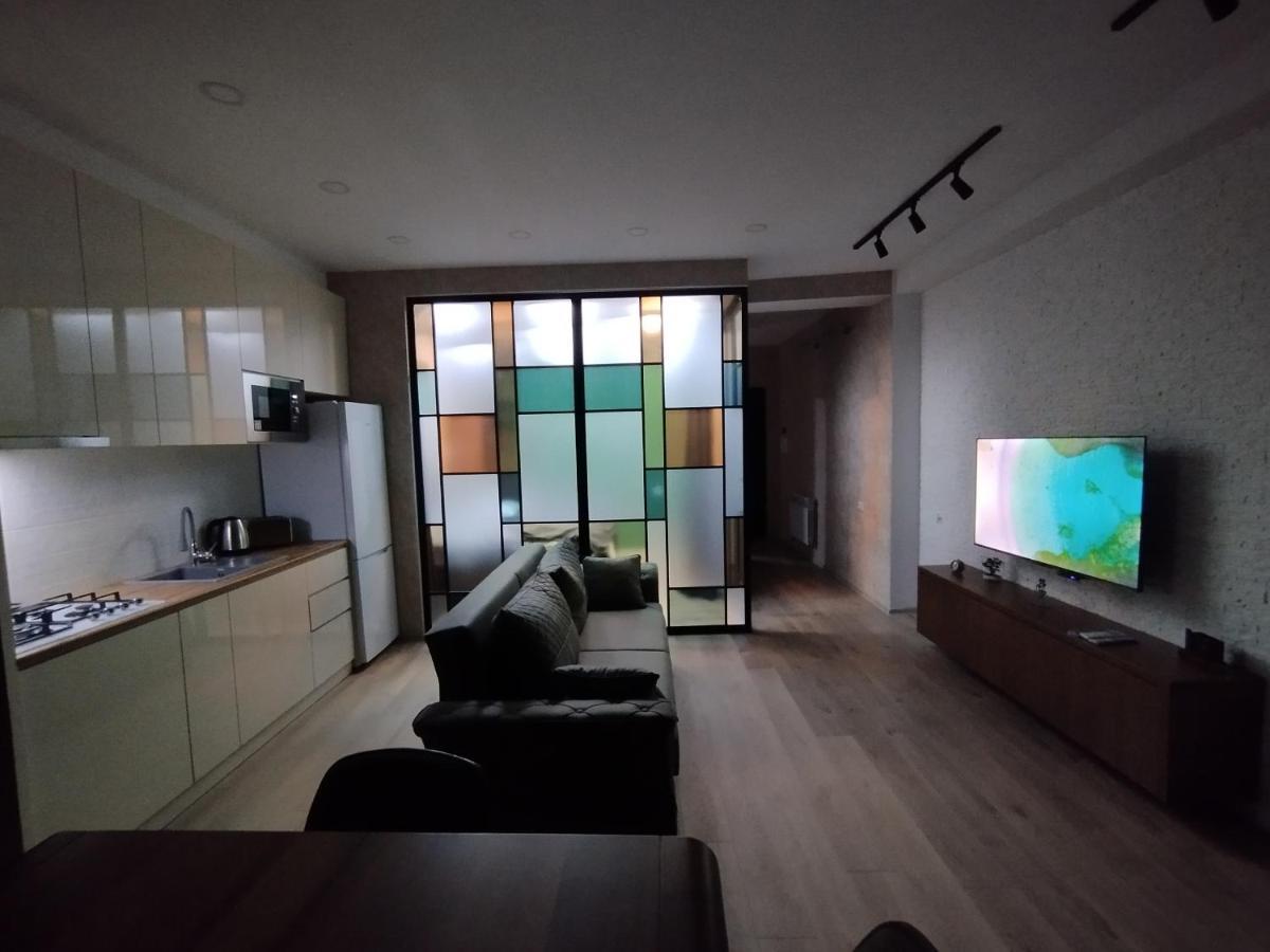 House Number 1 In Kutaisi 아파트 외부 사진