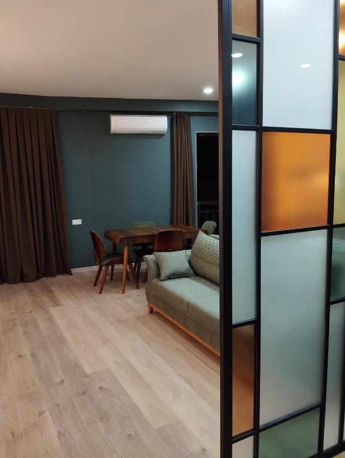 House Number 1 In Kutaisi 아파트 외부 사진